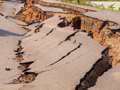 Pasifik’i sarsan deprem: Kentte panik yaşandı