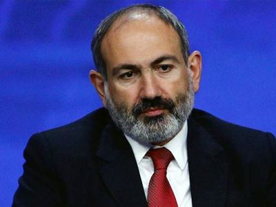 Paşinyan: Yeni Bir Yönetim Sistemine İhtiyaç Var