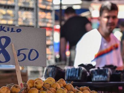 Pazar tezgahlarında fiyat aldatmacasına son: Müşteri para iadesi alabilecek!