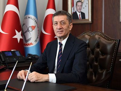 Pazartesi Okullar Açılacak mı?
