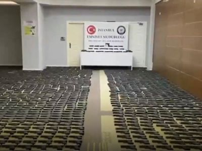 Pendik’te Yeraltı Deposuna Silah Operasyonu