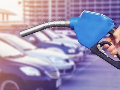 Petrol fiyatları için 3 rakamlı tahmin: Olası zamlar kapıda