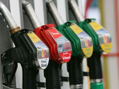 Petrolde Nisan ayının dibi görüldü: Akaryakıt tabelaları bugün değişti