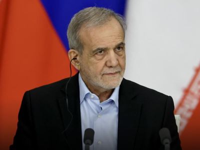 Pezeşkiyan: "Toplumsal birliğimiz ABD'yi müzakereye mecbur etti"