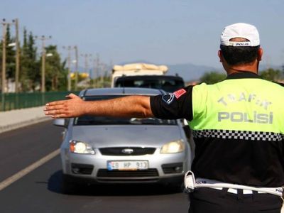 Polis ekipleri 81 ilde denetimlere devam ediyor: 5 milyon liranın üzerinde ceza uygulandı