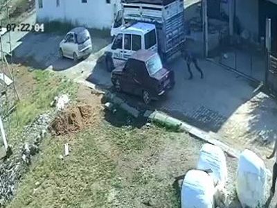 Polislere ateş açan uyuşturucu tacirleri zor anlar yaşattı!