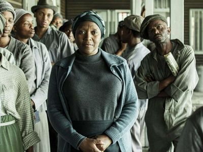 Poppie Nongenanın Uzun Yolculuğu filmi konusu, oyuncu kadrosu ve karakterleri
