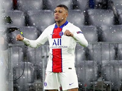 PSG, Bayern'den Rövanşı Aldı