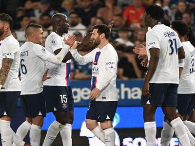 PSG’nin yıldız oyuncusu attan düştü: Hastanede yoğun bakıma alındı