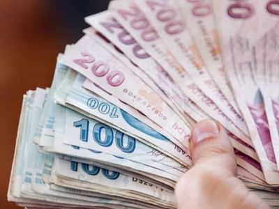 PTT’ye gitmeye gerek yok, hesaplarınızı kontrol edin! SGK’dan milyonlarca kişiyi ilgilendiren açıklama