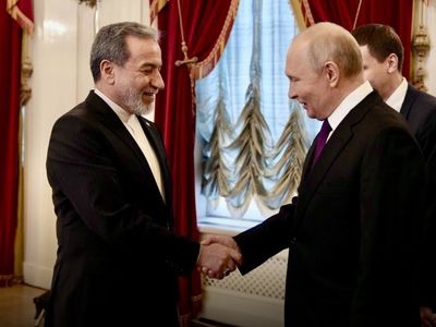 Putin’den İran’a Övgü: “Bağımsızlık İçin Kahramanca Mücadele”