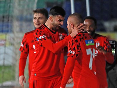 Rachid Ghezzal Süper Lig'de Tarihe Geçti!