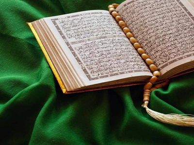 Ramazan ayı 17. gece namazı nasıl kılınır, 17. gece duası nedir? 2022 Ramazan'da gün gün kılınacak namazlar!