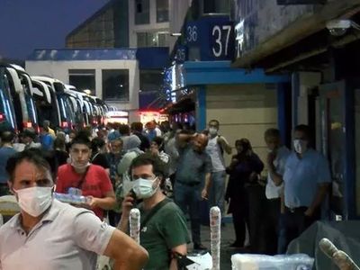Ramazan Bayramı öncesi otogarlarda yoğunluk sürüyor: Biletlerin yüzde 80'i satıldı!