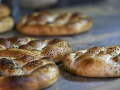 Ramazan pidesi fiyatları belli oldu mu? 2022 yılında ramazan pidesi ne kadar, kaç TL?