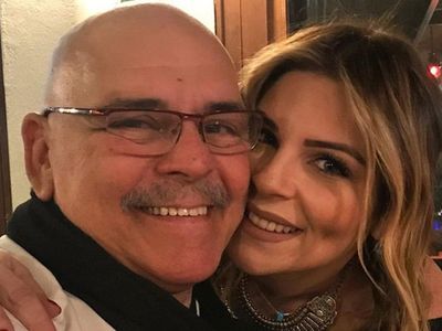 Rasim Öztekin'in Kızı Pelin Öztekin'den Duygusal Paylaşım!