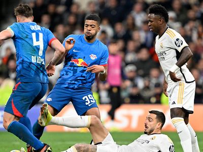 Real Madrid ıslıklansa da çeyrek finalde: Leipzig ile berabere kaldı