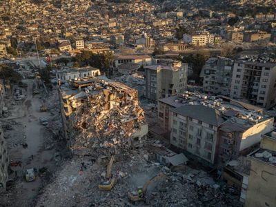 Resmi Gazete’de yayımlandı: Depremzedeler için konut kredisi ve hibe kararı