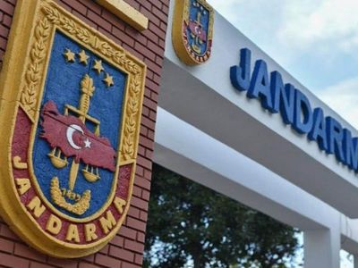Resmi Gazete'de yayımlandı: Jandarma Genel Komutanlığı'nda 11 General emekliye sevk edildi