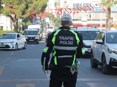 Resmi Gazetede yayınlandı: Trafik cezası olanları sevindirecek haber geldi