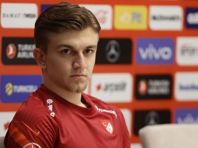 Rıdvan Yılmaz neden oynamıyor, kadroda yok mu, maçta oynamayacak mı?