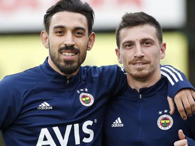 Rıza Çalımbay'dan Fenerbahçeli ve Galatasaraylı Futbolcular Hakkında Dikkat Çeken Açıklamalar!