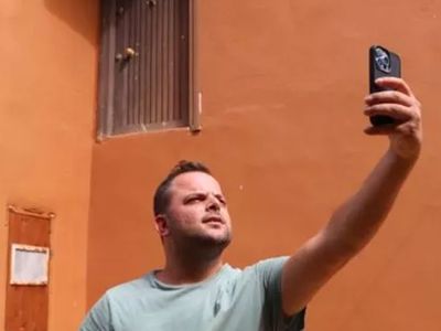 Rize’de bir garip ev: Görenler fotoğraf çektirmek için sıraya giriyor