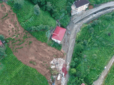 Rize'de Heyelan Sonrası Enkaz: 2 Ölü 6 Kayıp