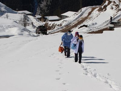 Rize'de Sağlıkçılar Zor Şartlarda Çalışıyor!