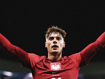 Roma’nın futbolcusu Nicola Zalewski kimdir, nereli ve kaç yaşında? Nicola Zalewski Galatasaray’a gelecek mi? Nicola Zalewski istatistikleri ve sevgilisi