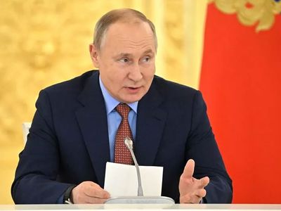 Rus casustan Rusya'yı sallayacak iddia! Devlet Başkanı Putin, 18 yaşından küçük kızlarla...