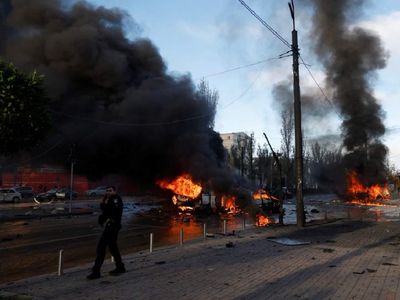 Rus güçleri Kiev’e nefes aldırmıyor: Kente büyük füze saldırısı düzenlendi