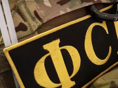 Rus ordusu, Çernomorsk Limanı'ndaki iki feribotu ve bir konteyner gemisini imha etti