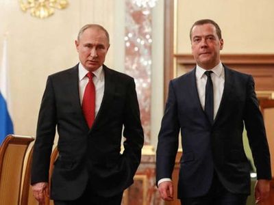 Rusya Güvenlik Konseyi Başkan Yardımcısı Dmitriy Medvedev'den dünyayı ayağa kaldıracak açıklama: Eğer bu gerçekleşirse 3. Dünya savaşı anlamına gelir!