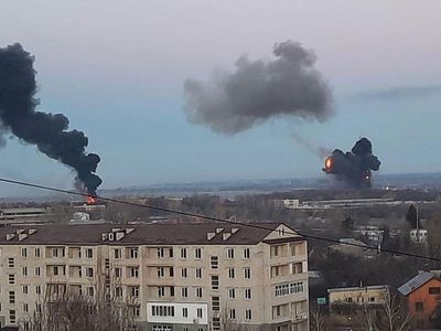 Rusya-Ukrayna arasındaki sular durulmuyor: Kiev'de patlama sesleri duyuldu