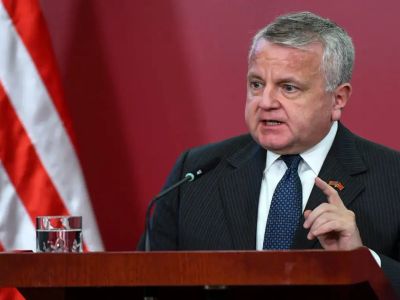 Rusya’dan  ABD ambargosu: 227 yetkilinin ülkeye girişini yasakladı!