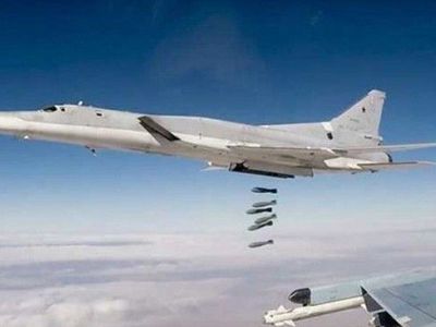 Rusya'ya da Bombardıman Uçağı Düştü: 3 Ölü