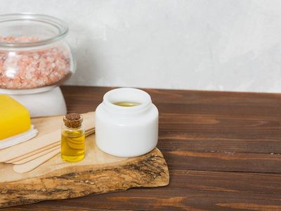 Saç Çıkartan Faydalı Yağlar