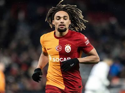 Sacha Boey kimdir, nereli ve kaç yaşında? Bayern Münih Sacha Boey’i mi istiyor? Sacha Boey hayatı ve biyografisi