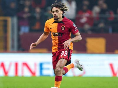 Sacha Boey yuvadan uçuyor: Kasaya 420 milyon TL girecek