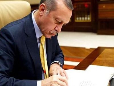 Sağlık Bakan Yardımcısı Görevinden Alındı Yerine Tolga Tolunay Atandı