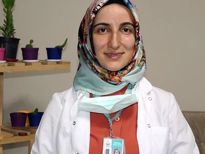 Sağlık Bakanı Fahrettin Koca Paylaştı: Hataylı Hemşireden Aşı Çağrısı