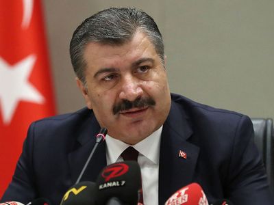 Sağlık Bakanı Koca açıkladı: O kısıtlamalar kalkıyor