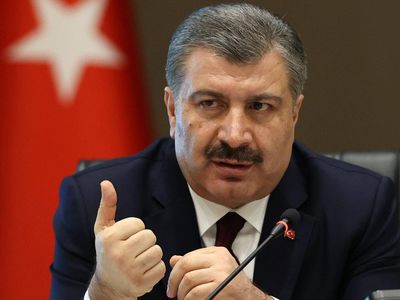 Sağlık Bakanı Koca duyurdu!  Sağlık Çalışanlarına Müjdeli Haber ''Çok yakında''  Meclis gündeminde 