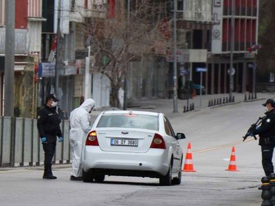 Sağlık Bakanı'ndan Yeni Döneme İlişkin Açıklama Geldi: Kapatma Düşünmüyoruz!