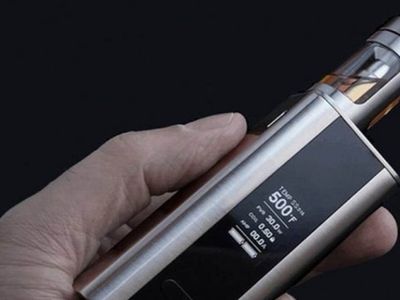 Sağlıklı olduğu düşünülüyor fakat durum tam tersi: Elektronik sigaralar kalbe zarar veriyor! Uzmanlar uyarıyor