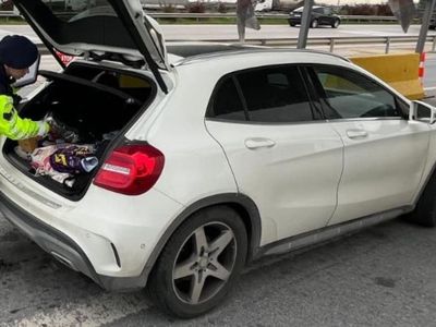 Sahte avukat kimliğiyle dolaşan şahıs yakalandı