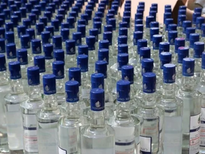 Sakarya'da 820 litre sahte alkol ele geçirildi