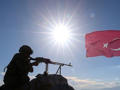 Saldırı Girişiminde Bulunan 7 Terörist Etkisiz Hale Getirildi