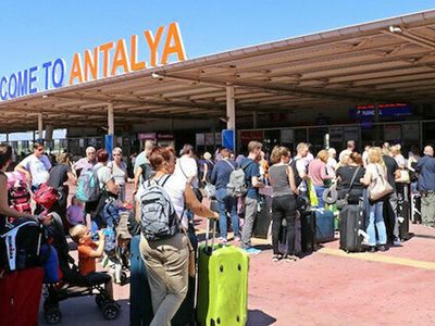 Salgın Öncesi Döneme Dönüyoruz: Turizme İngiliz Dopingi!